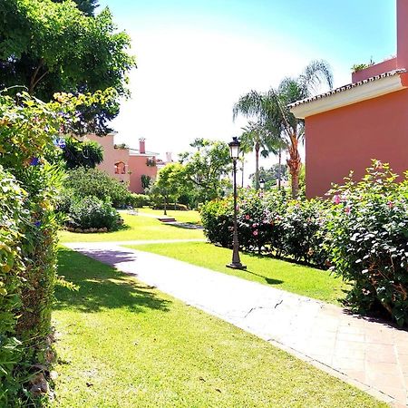 Apartamento entre Marbella y Estepona Bagian luar foto