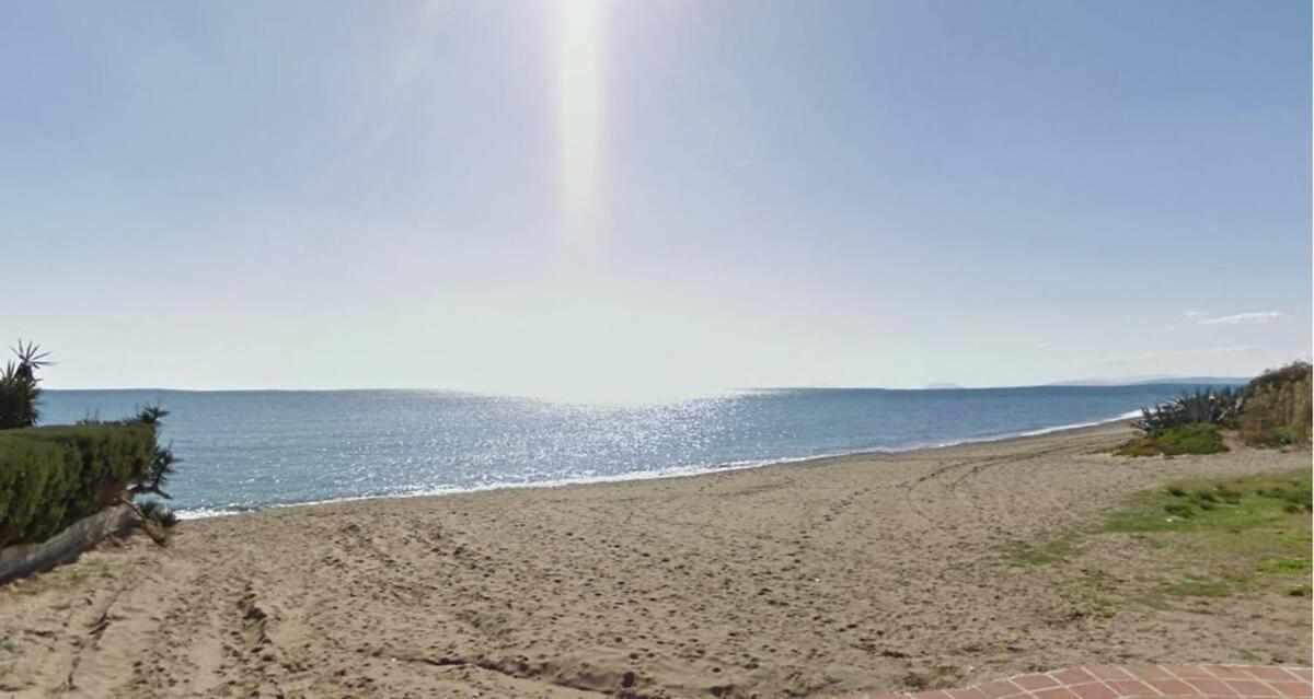 Apartamento entre Marbella y Estepona Bagian luar foto