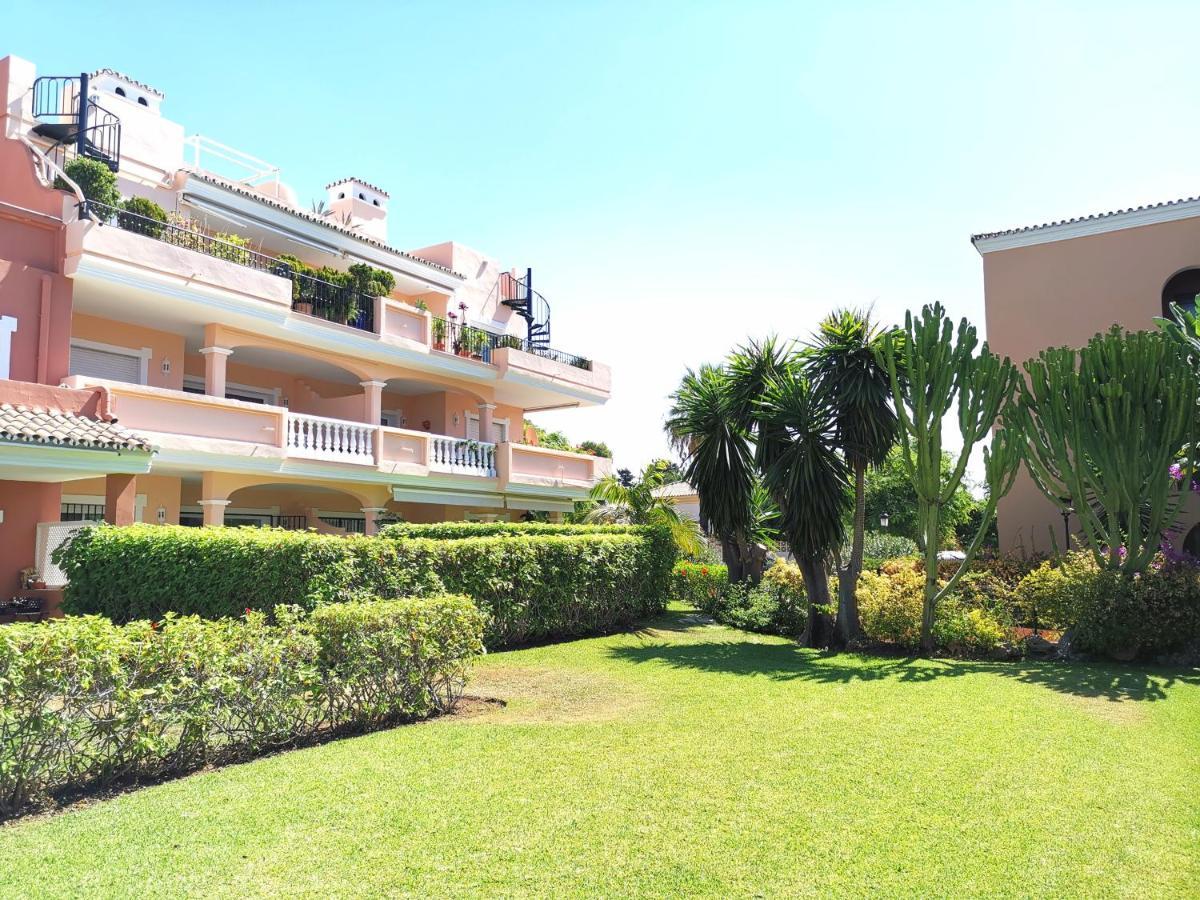 Apartamento entre Marbella y Estepona Bagian luar foto